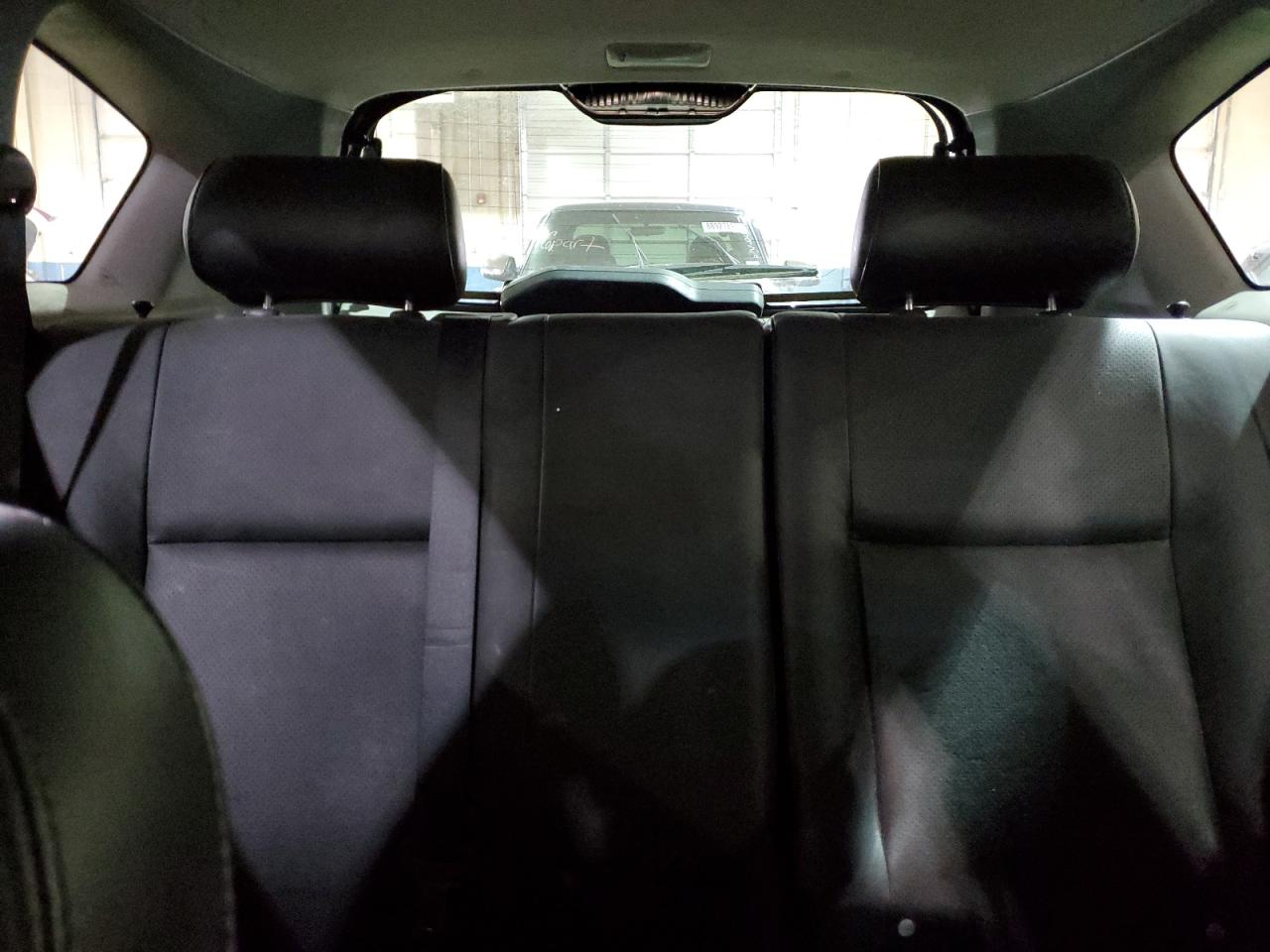2008 Pontiac Vibe - Image 10