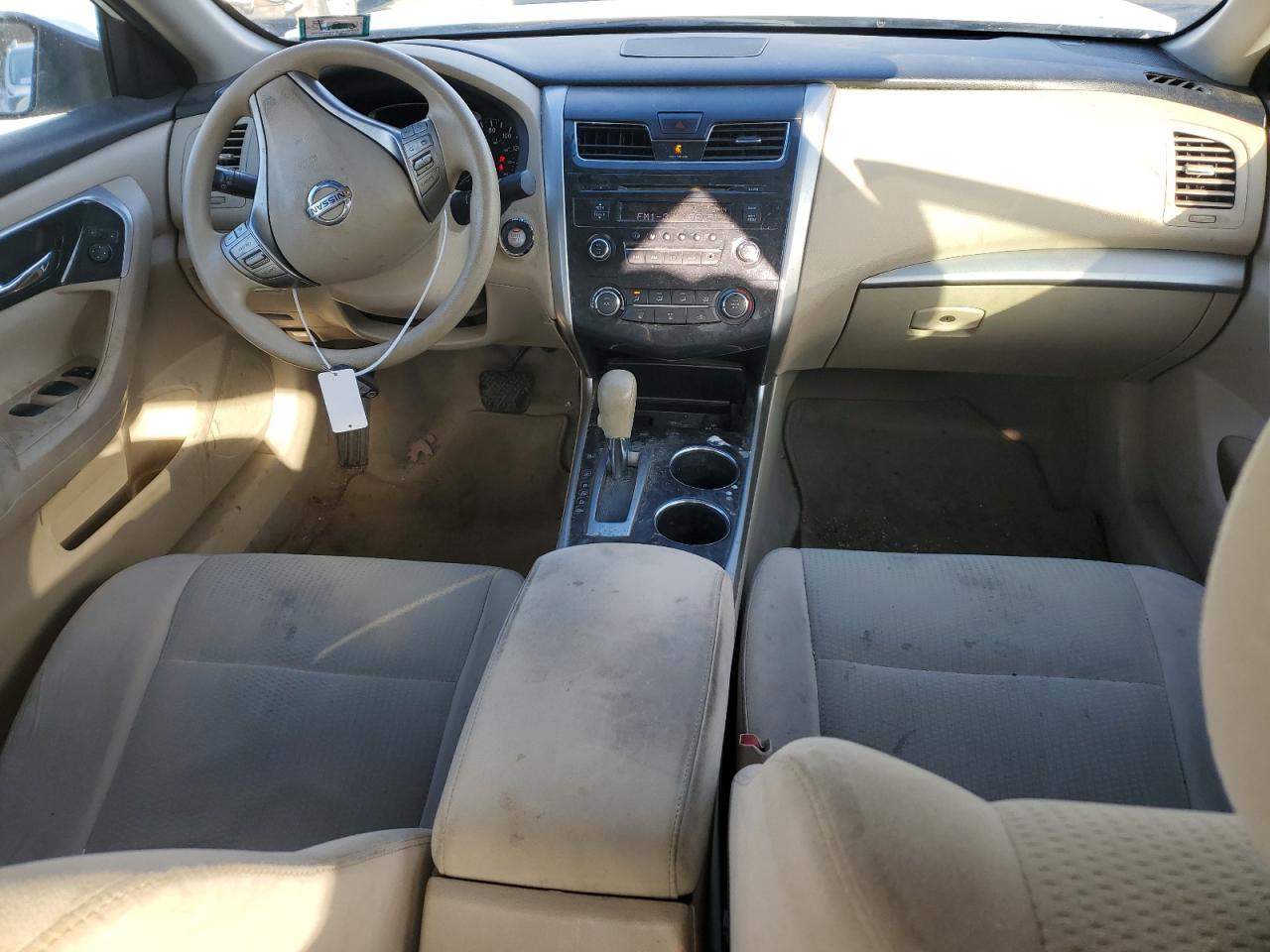 2014 Nissan Altima - Image 8