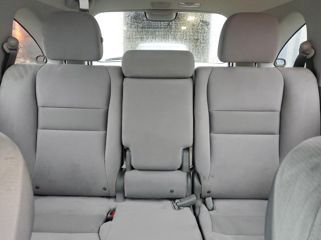 2011 Honda CR-V - Image 10