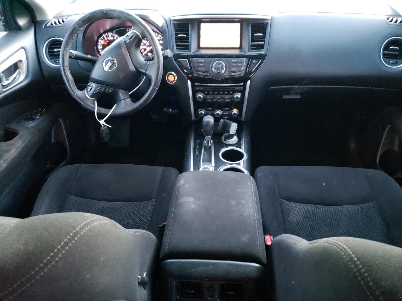 2014 Nissan Pathfinder - Image 8