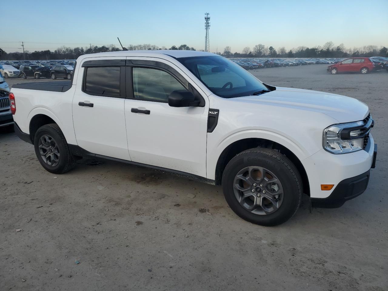2023 Ford Maverick - Image 4