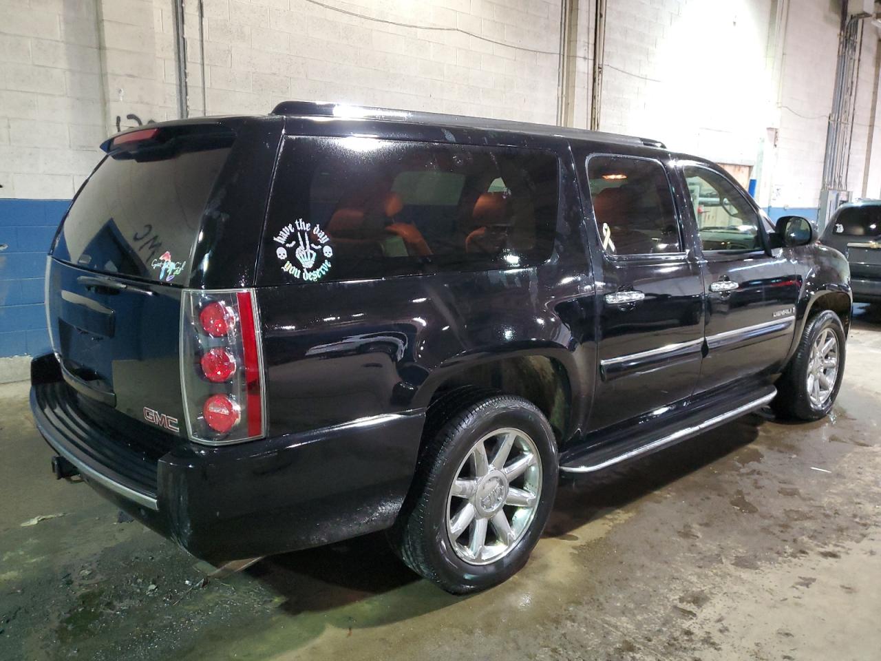 2008 GMC Yukon - Image 3