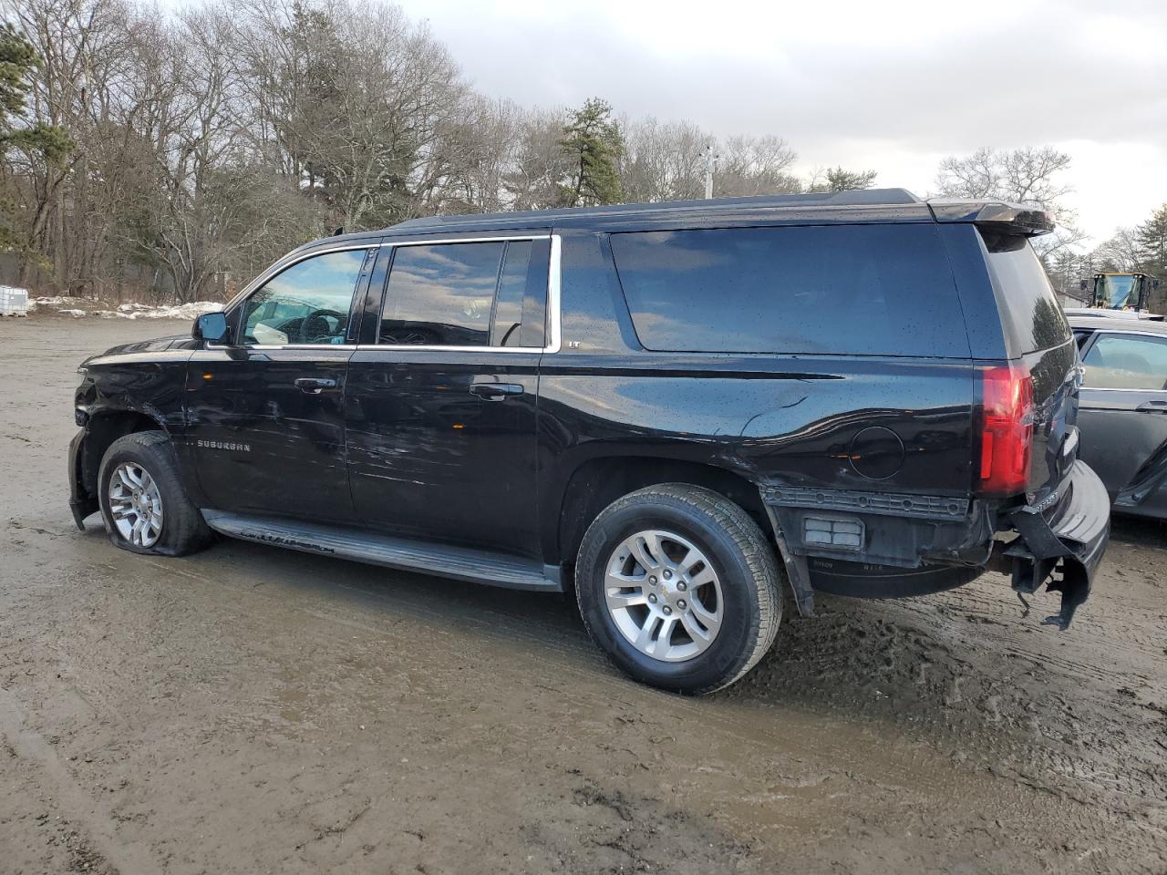 2015 Chevrolet Suburban - Image 2