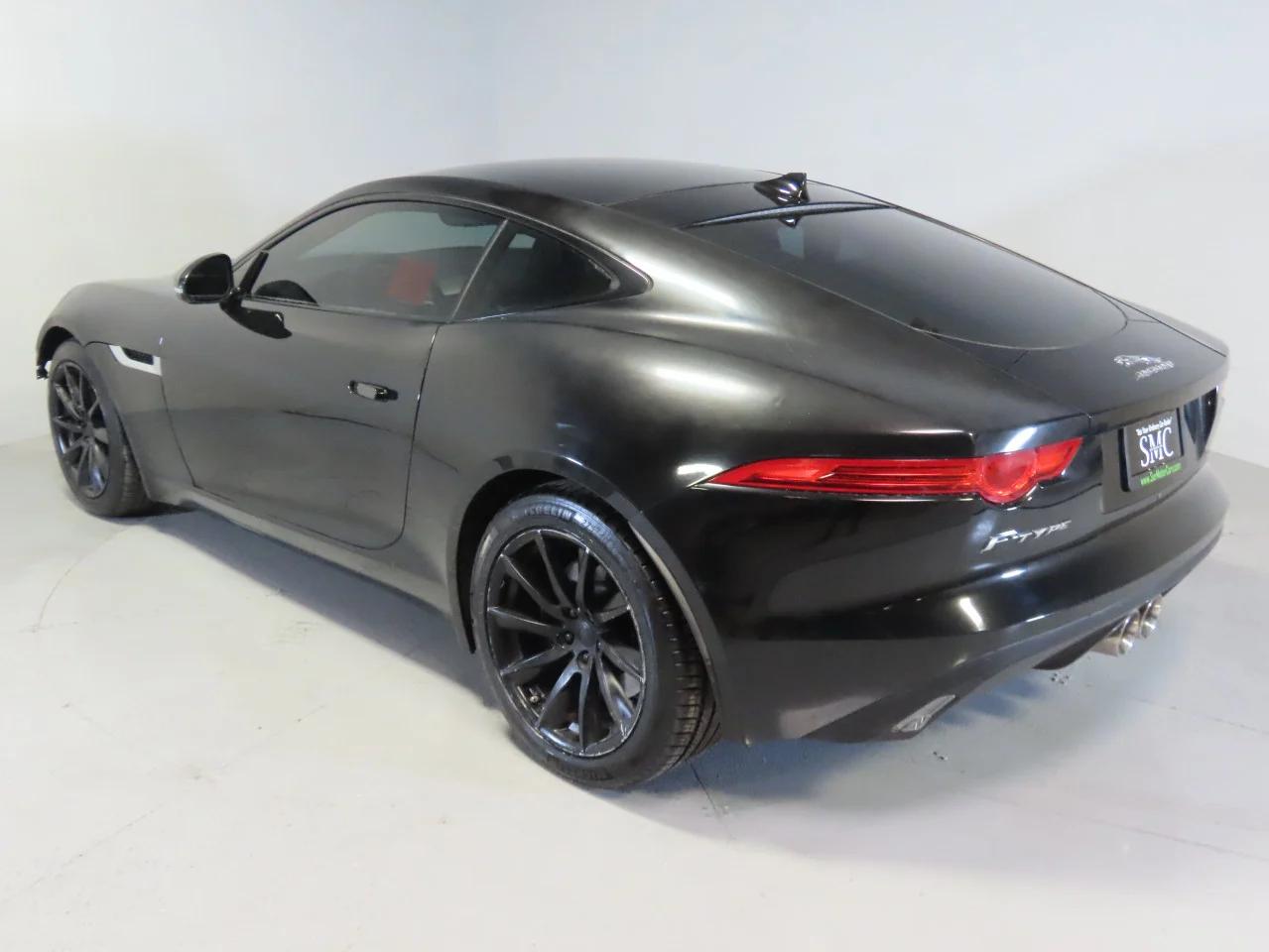 VIN SAJWA6AT5H8K43742 2017 JAGUAR F-TYPE no.4