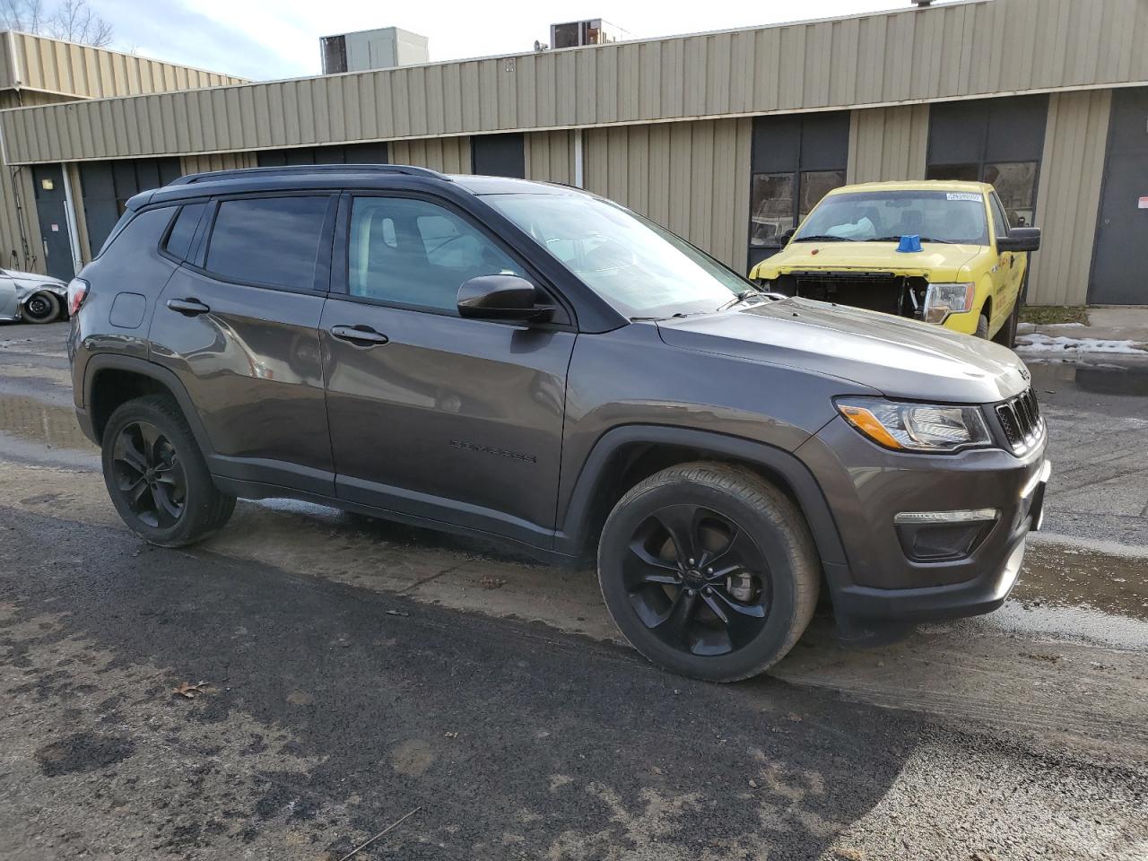 2020 Jeep Compass - Image 4