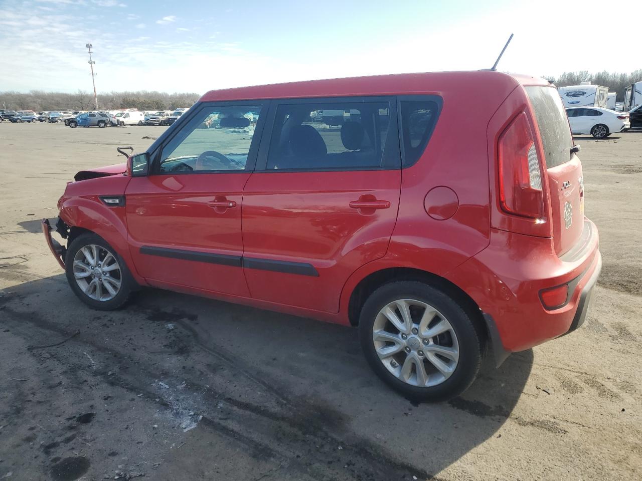 2013 Kia Soul - Image 2