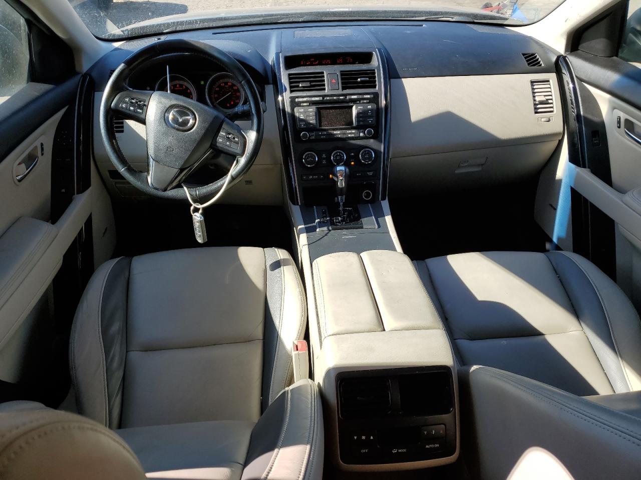 2012 Mazda CX-9 - Image 8