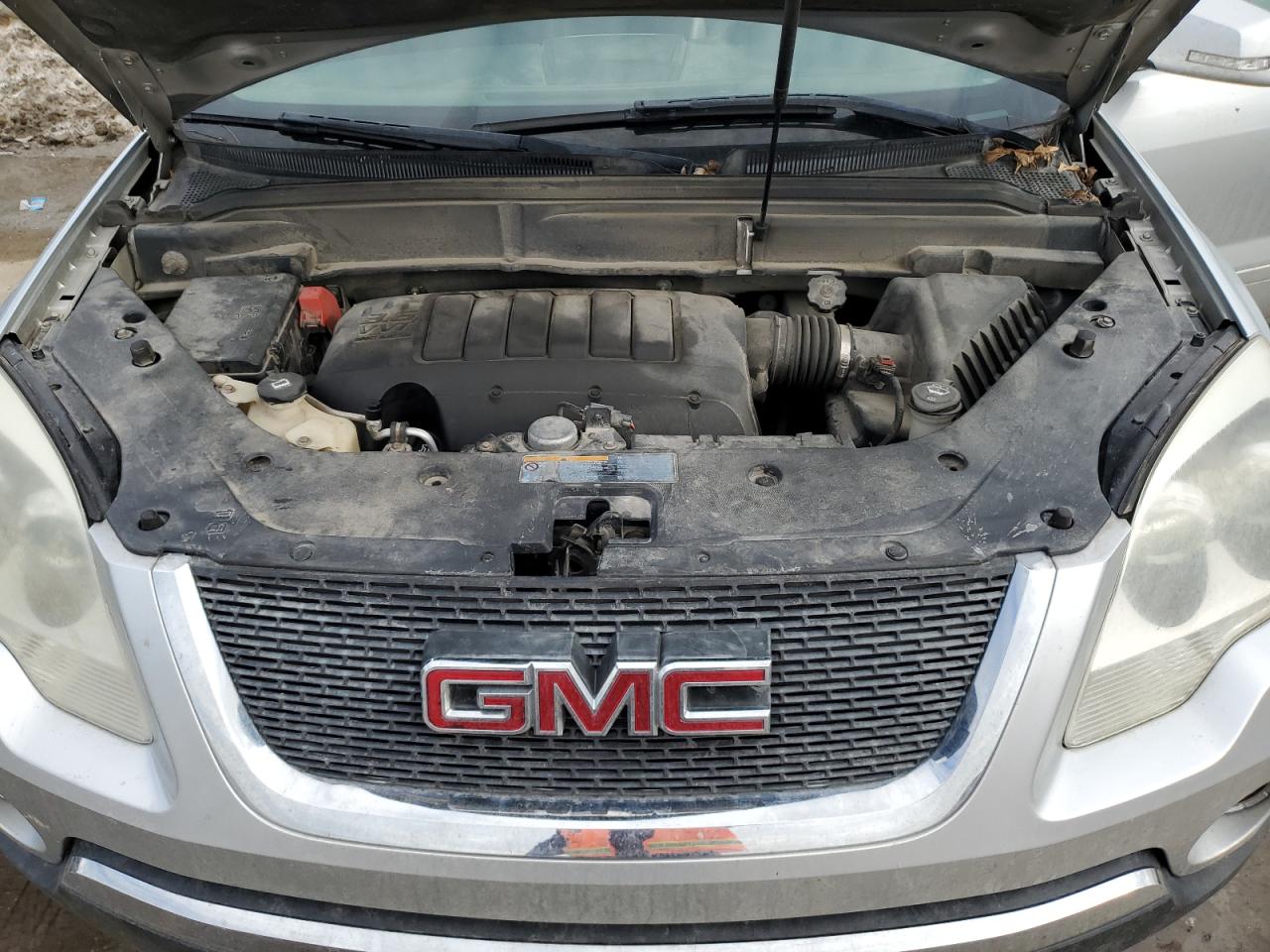 2012 GMC Acadia - Image 13