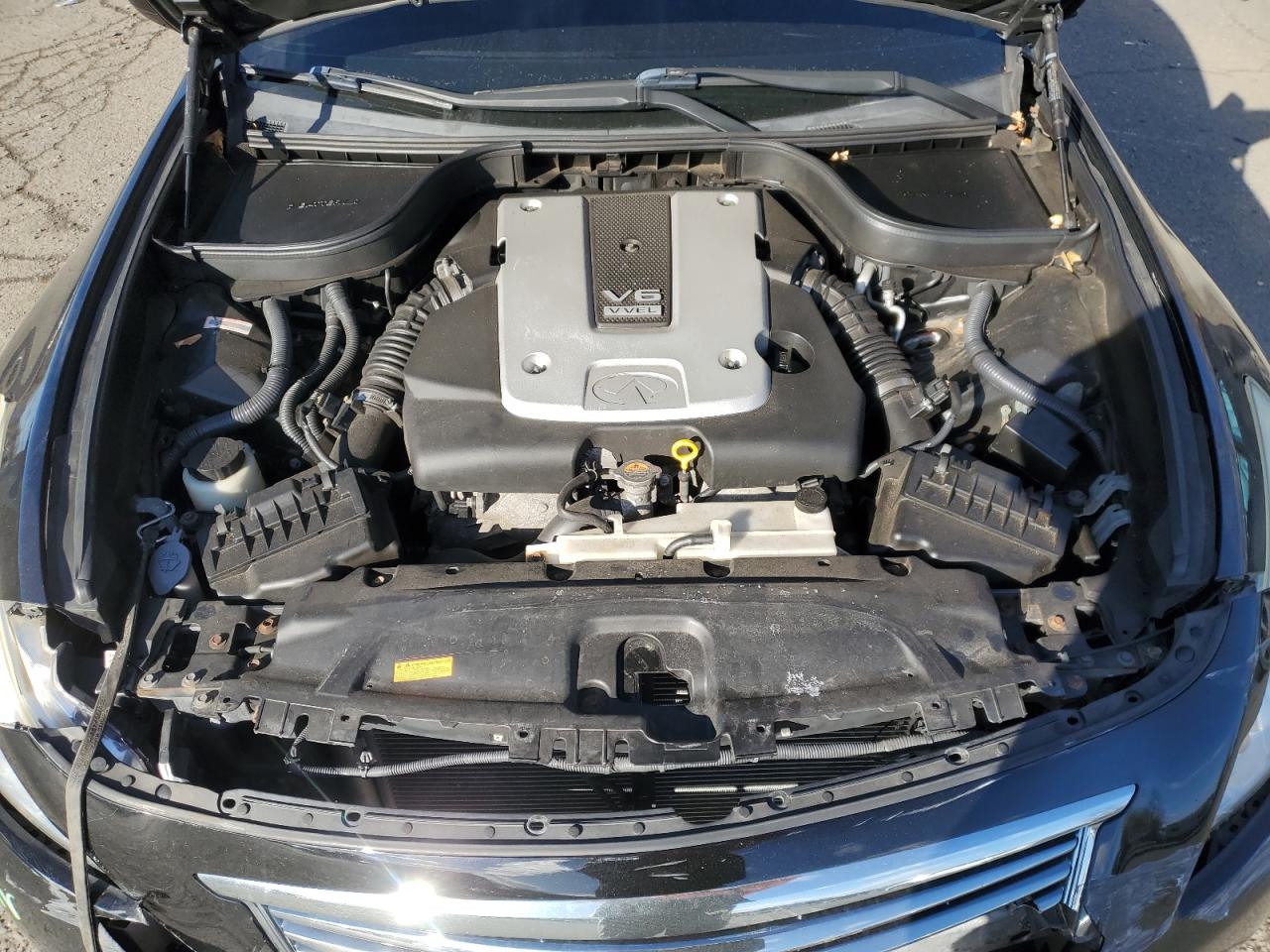 2013 Infiniti G - Image 12