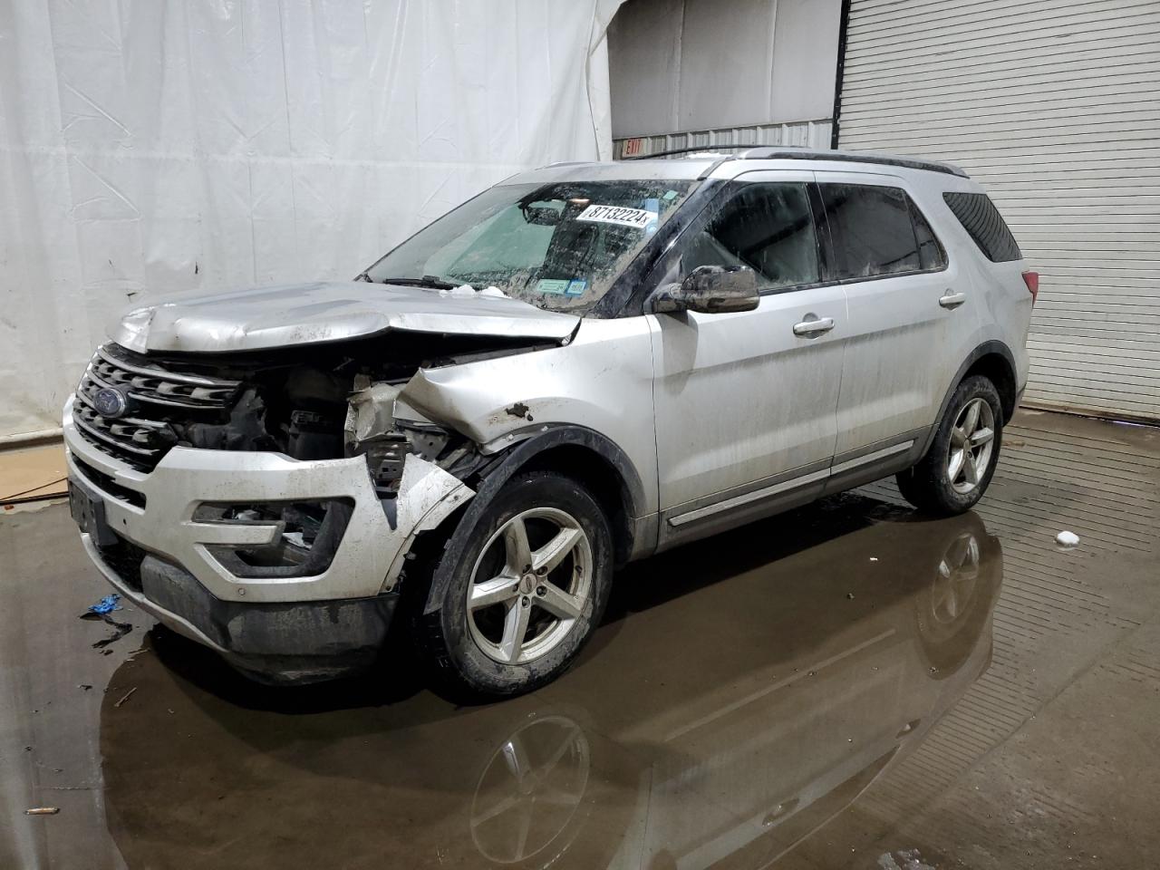 2017 Ford Explorer - Image 1