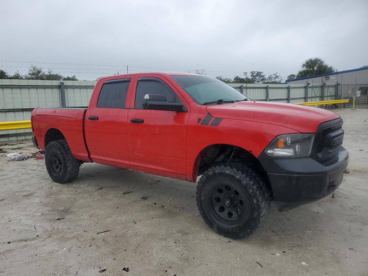 2015 RAM 1500 - Image 4