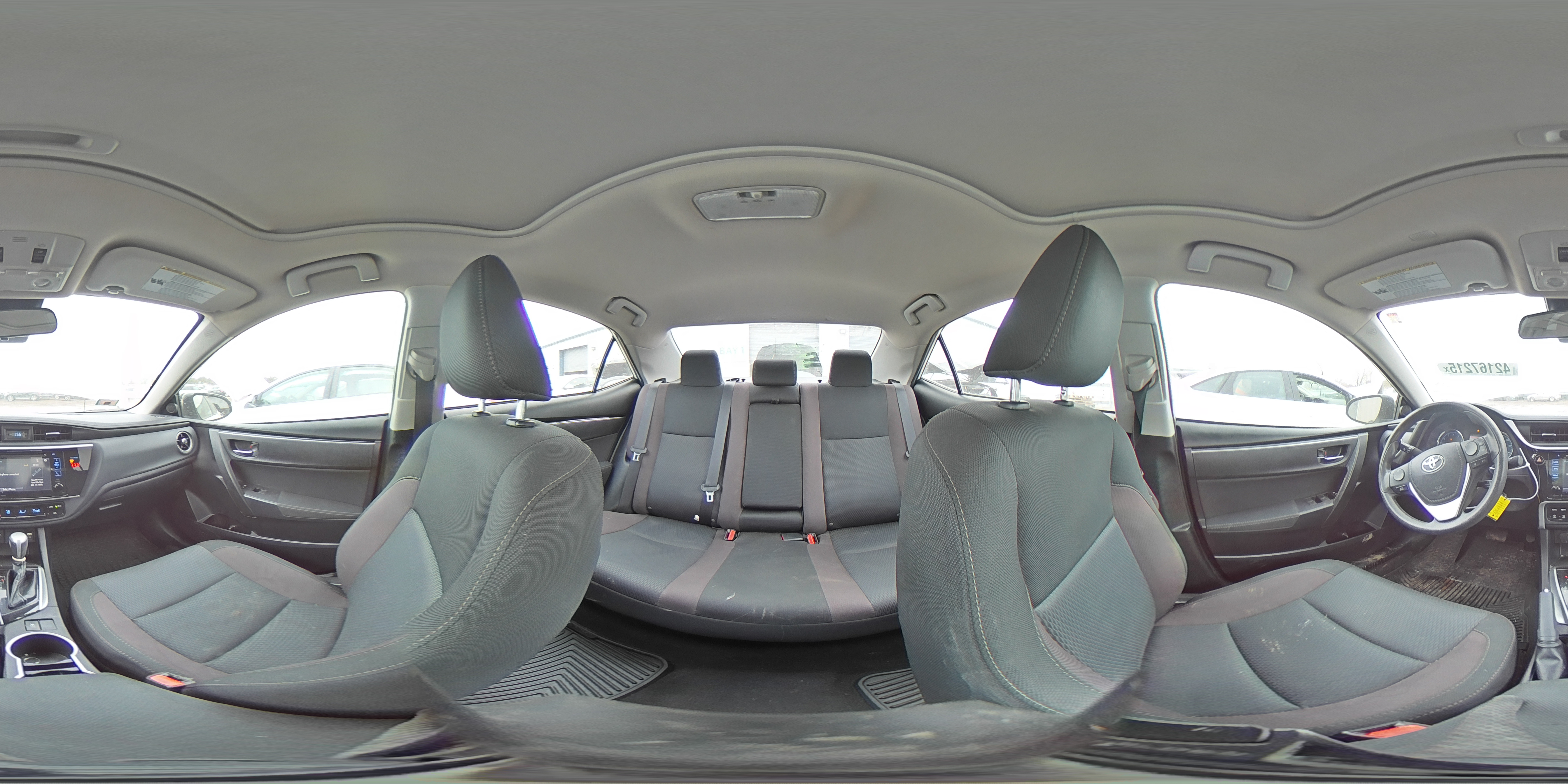 2018 Toyota Corolla - Image 14
