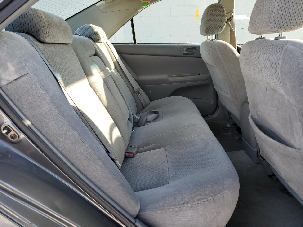 2003 Toyota Camry - Image 10