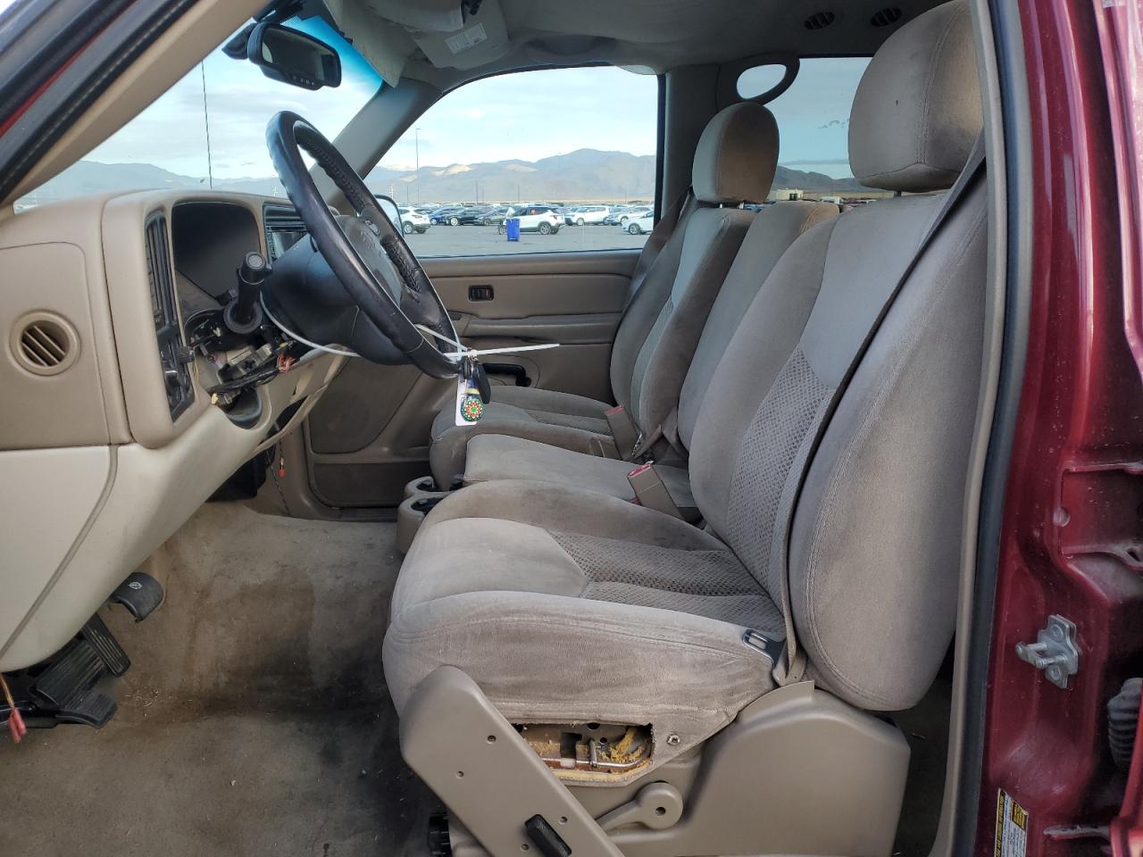 2005 Chevrolet Tahoe - Image 7