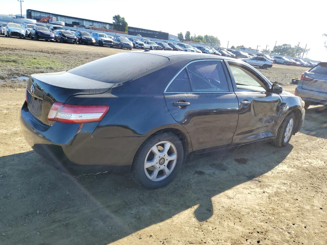 2010 Toyota Camry - Image 3