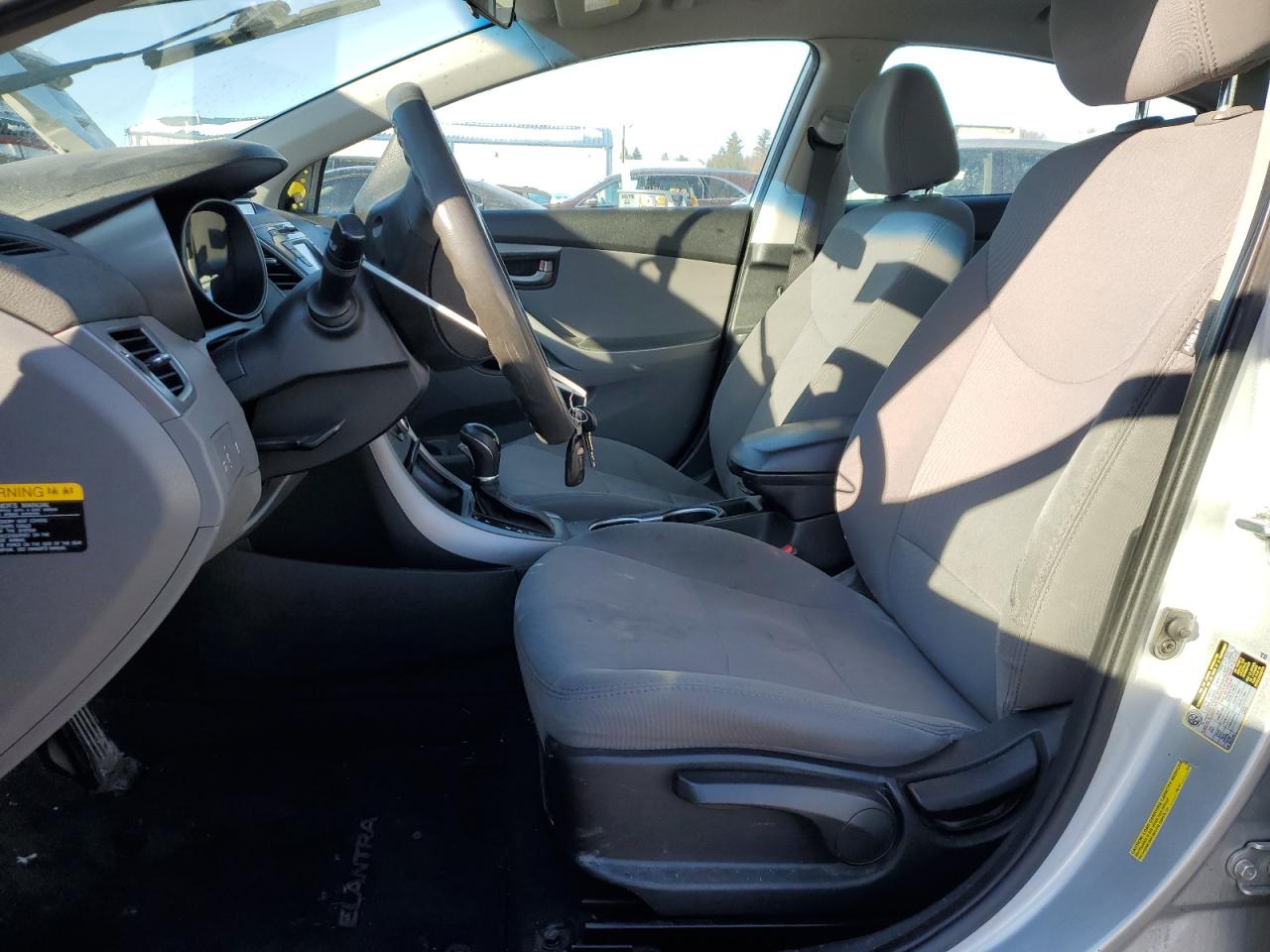 2015 Hyundai Elantra - Image 7