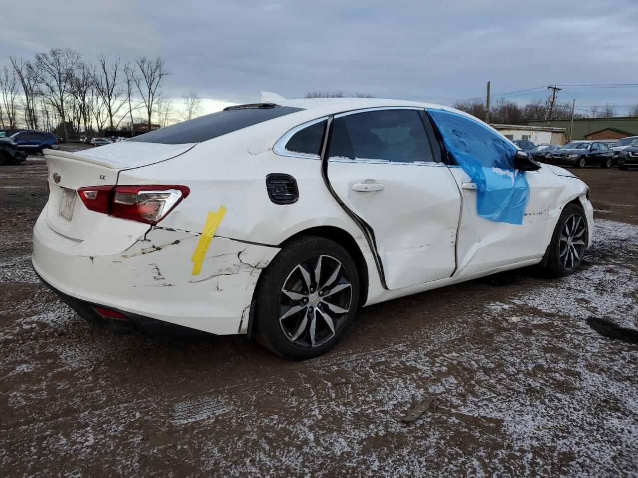 2018 Chevrolet Malibu - Image 3