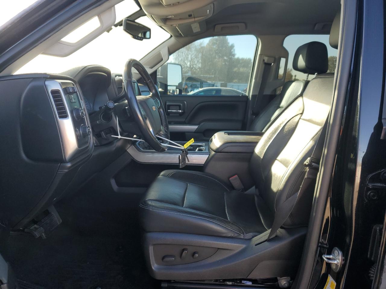 2018 Chevrolet Silverado - Image 7