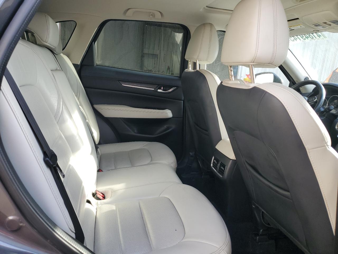 2018 Mazda CX-5 - Image 11