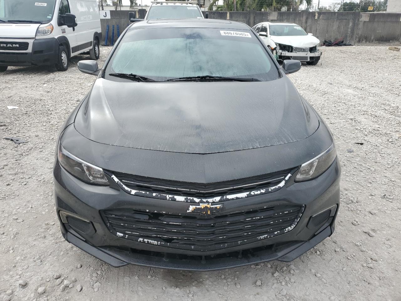 VIN 1G1ZD5ST9JF146940 2018 CHEVROLET MALIBU no.5