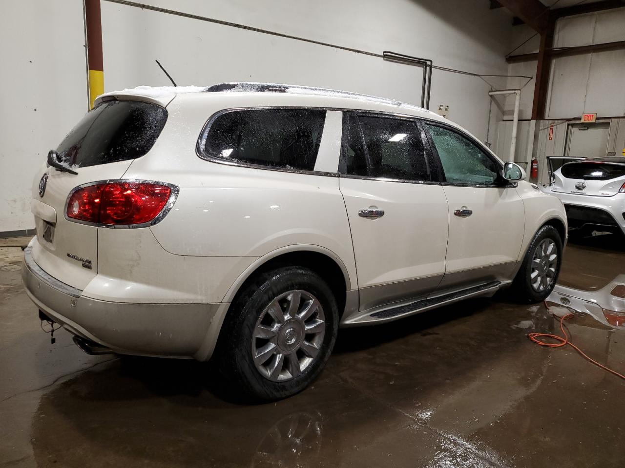 2011 Buick Enclave - Image 3