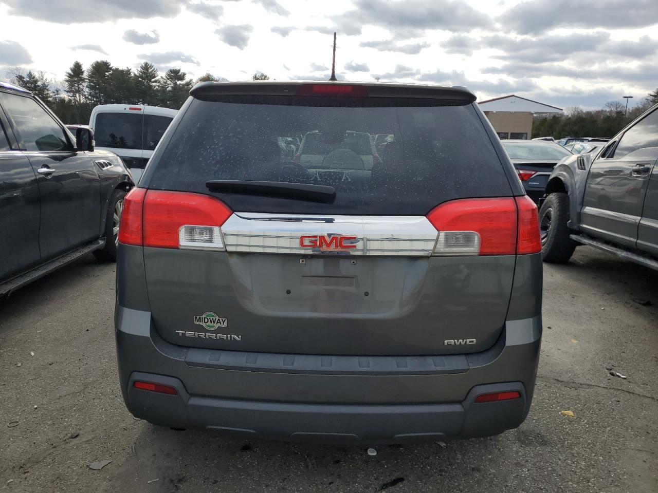 2013 GMC Terrain - Image 6