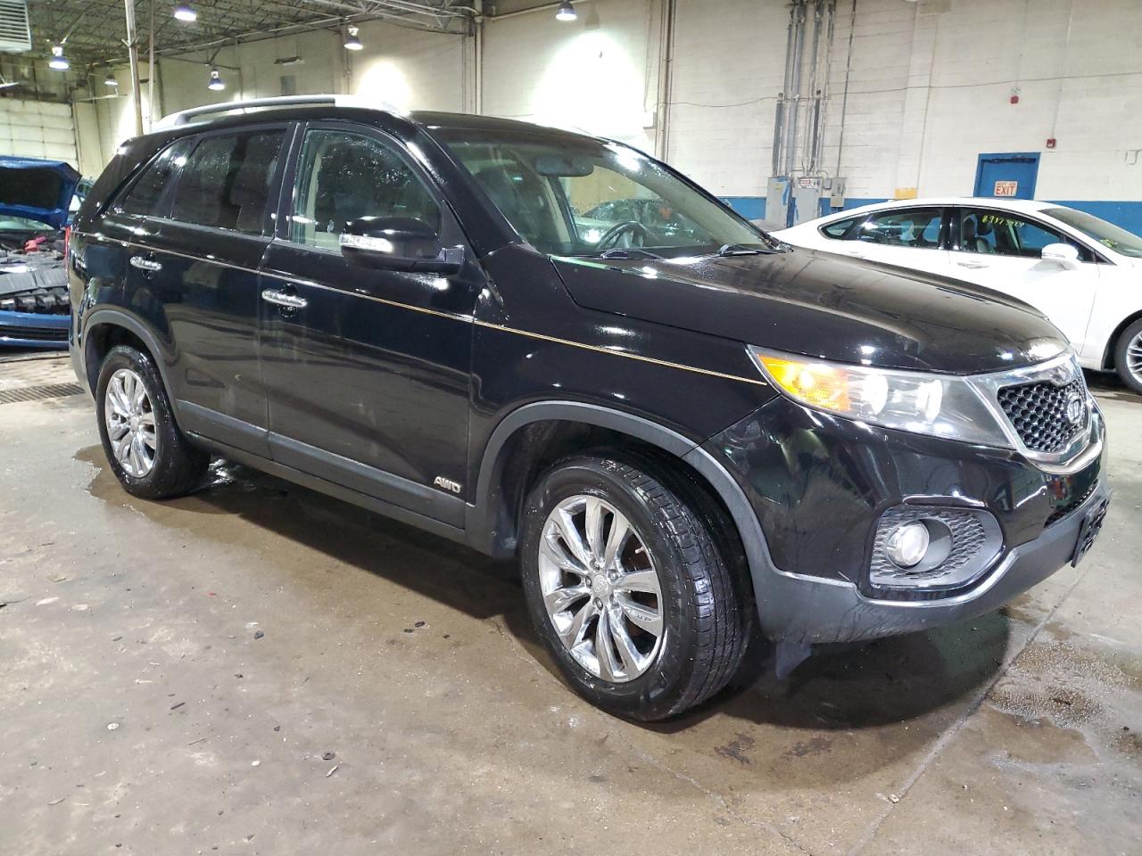 2011 Kia Sorento - Image 4