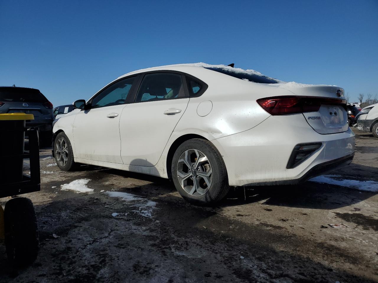 2021 Kia Forte - Image 2