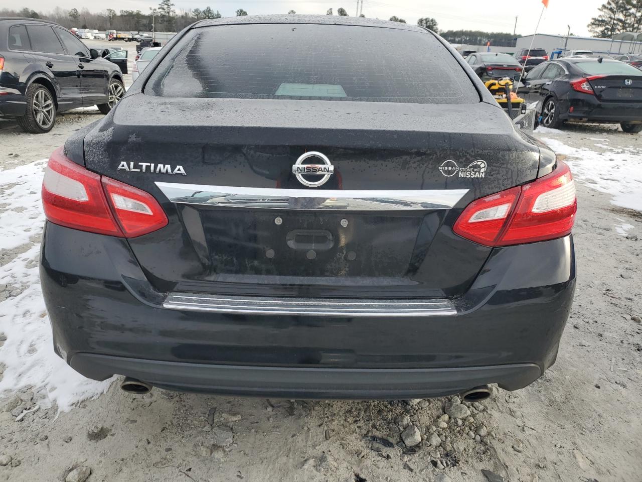 2017 Nissan Altima - Image 6