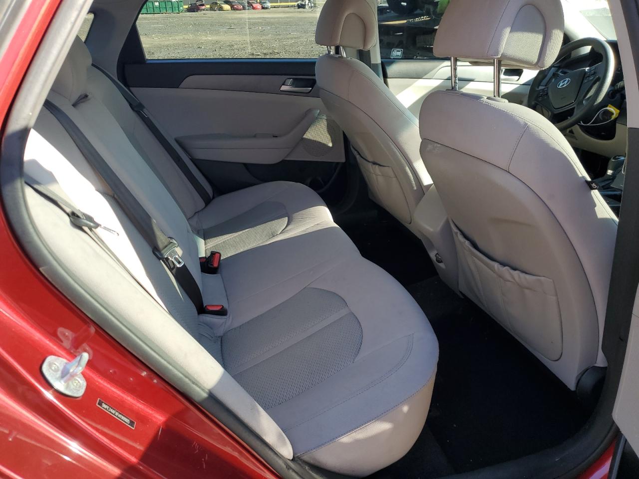 2015 Hyundai Sonata - Image 10