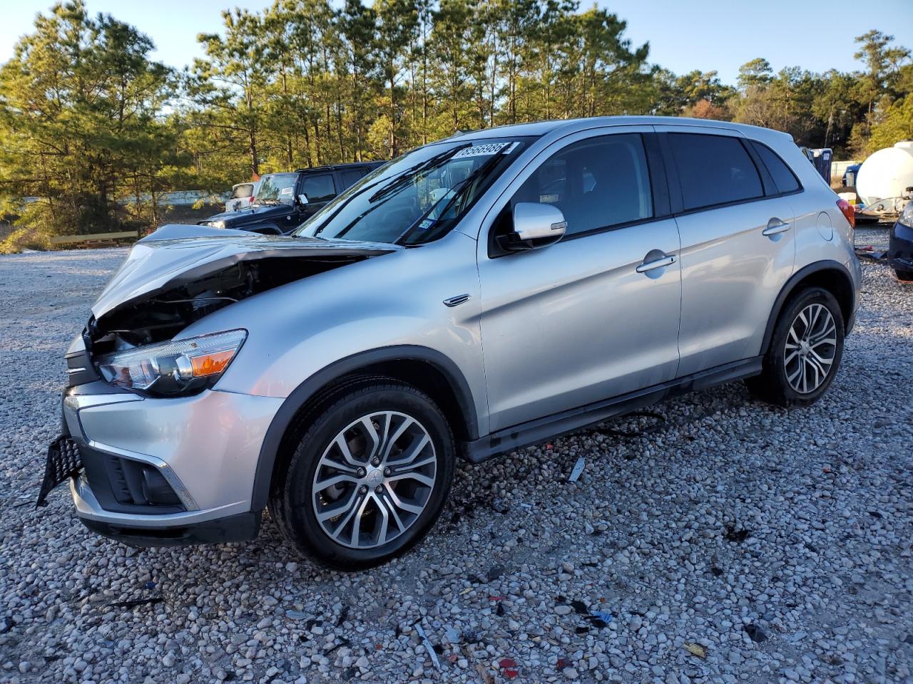 2018 Mitsubishi Outlander - Image 1