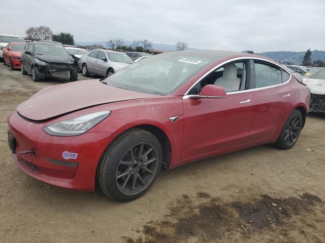  TESLA MODEL 3 2019 Красный