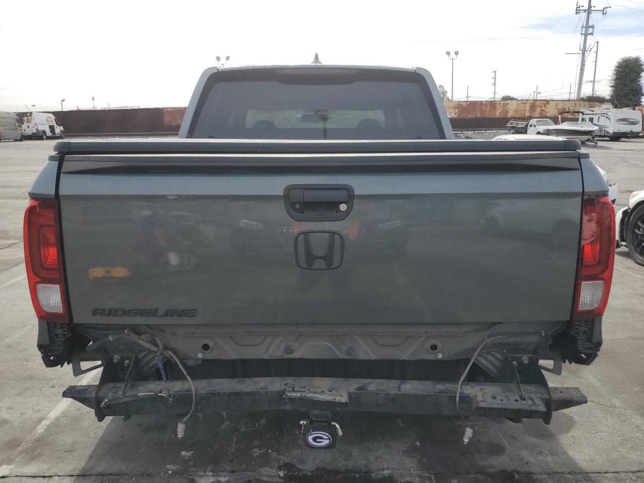 2018 Honda Ridgeline - Image 6