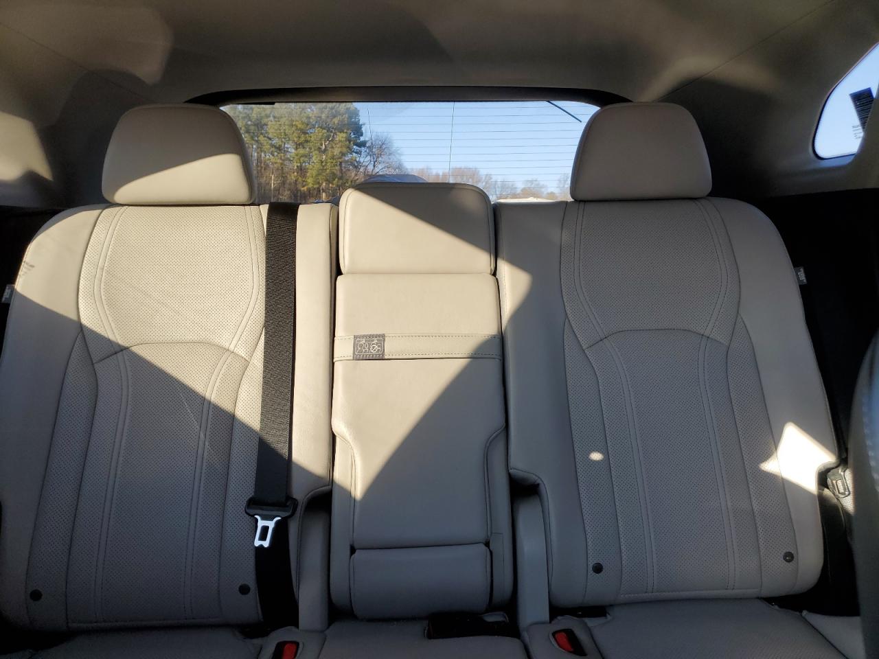 2017 Lexus RX - Image 10