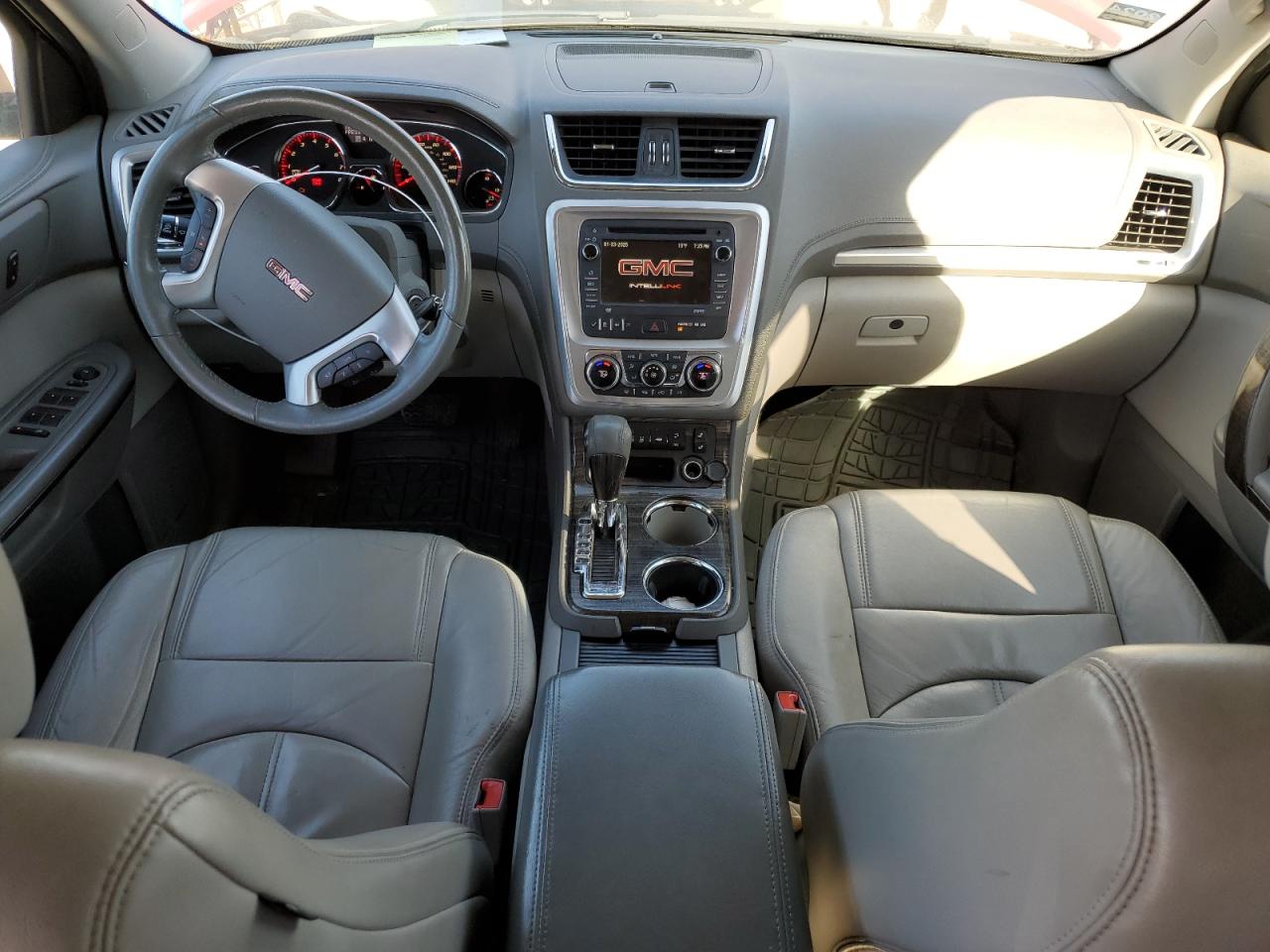 2014 GMC Acadia - Image 8