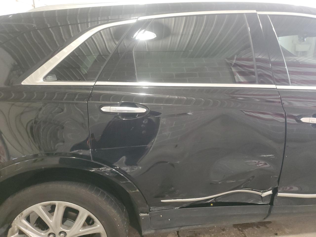 2019 Cadillac XT5 - Image 11