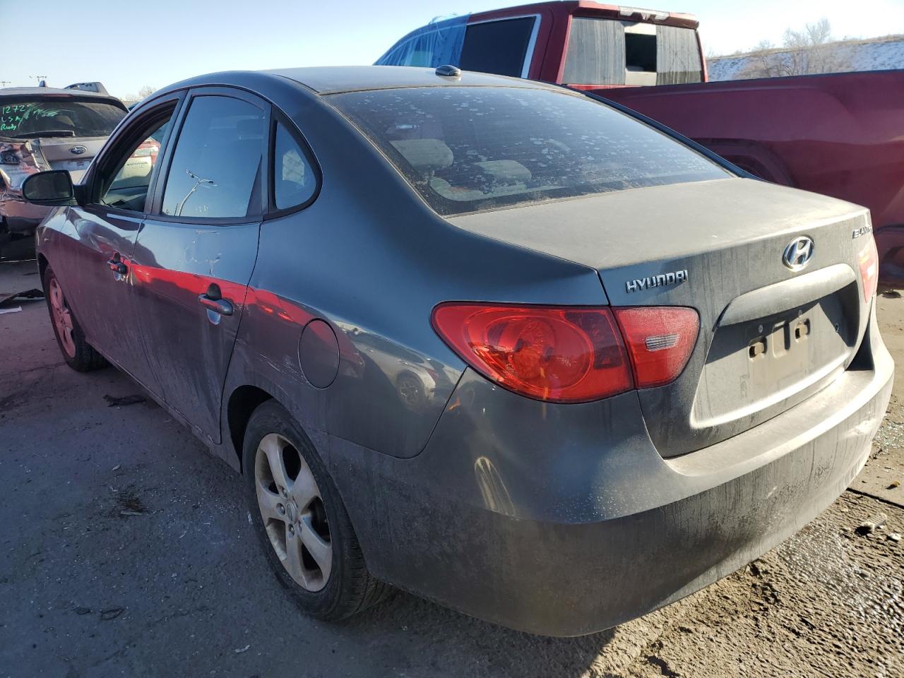 2009 Hyundai Elantra - Image 2