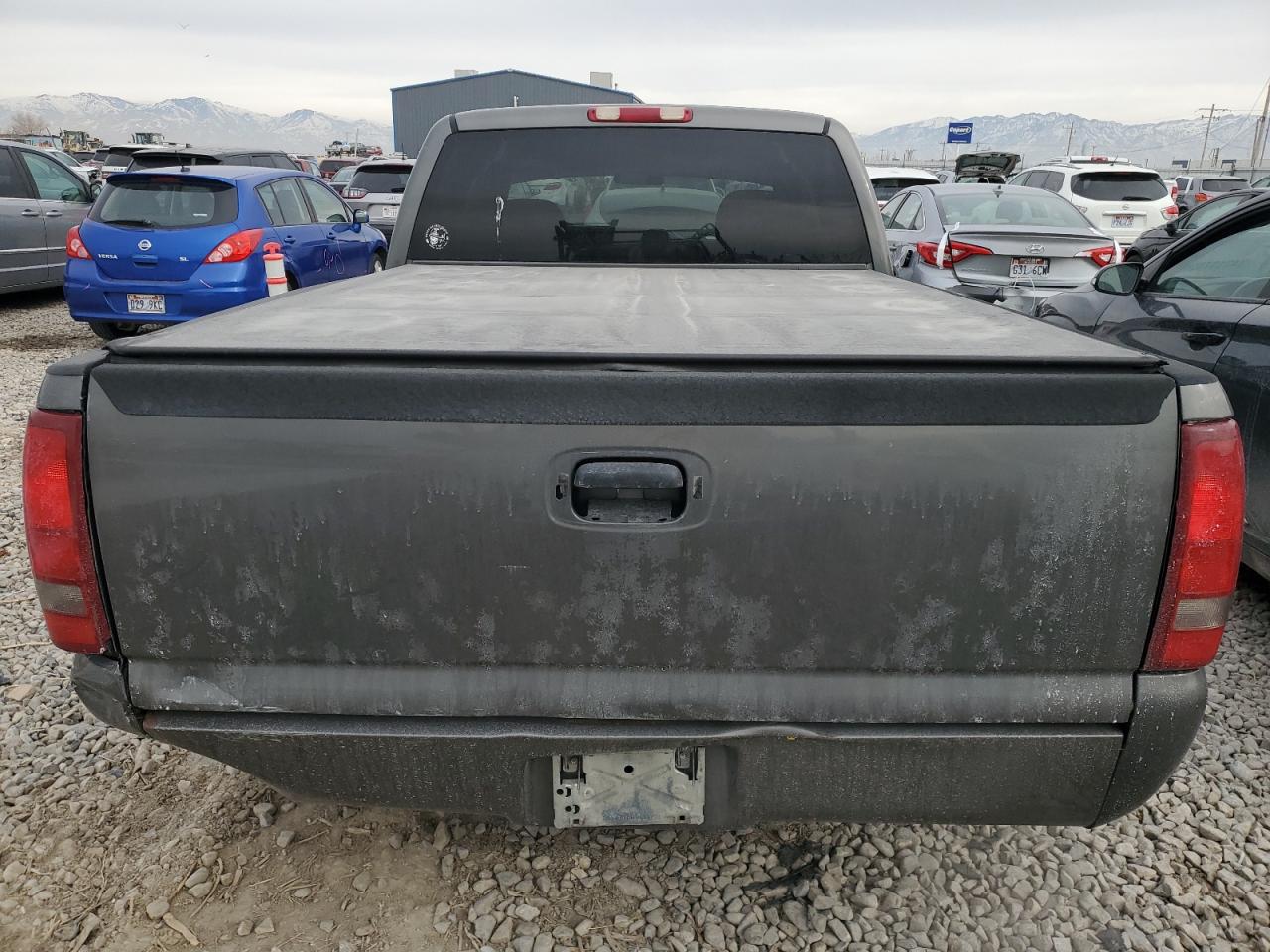 2001 Chevrolet Silverado - Image 6
