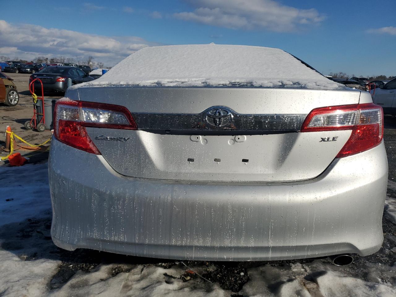 2014 Toyota Camry - Image 6