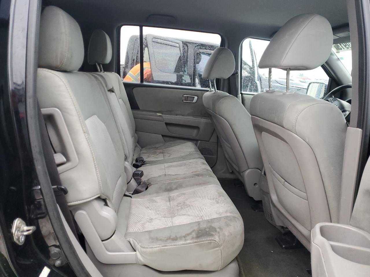 2015 Honda Pilot - Image 11