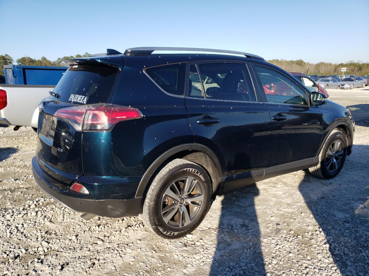 2018 Toyota RAV 4 - Image 3