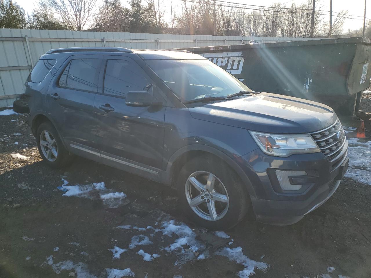 2016 Ford Explorer - Image 4