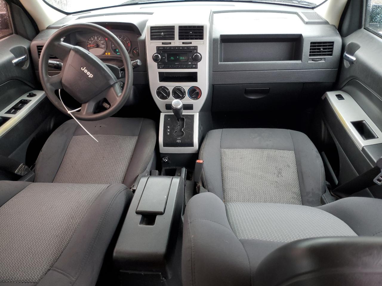 2008 Jeep Liberty (Patriot) - Image 8