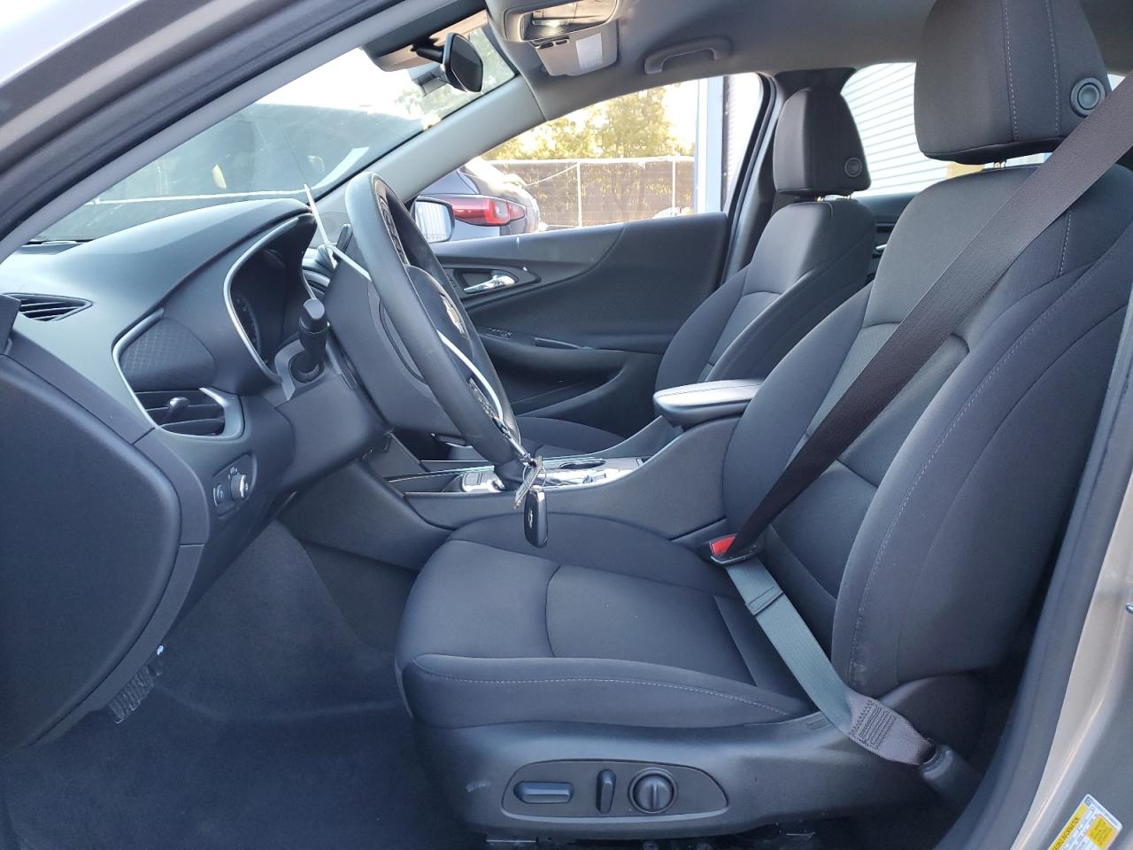 2023 Chevrolet Malibu - Image 7