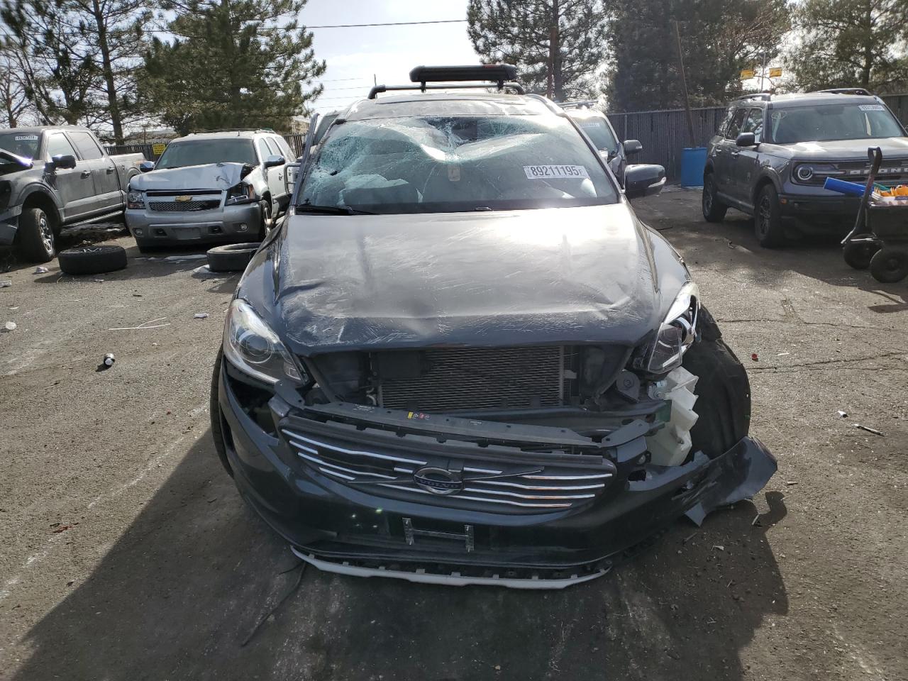 2016 Volvo XC60 - Image 5