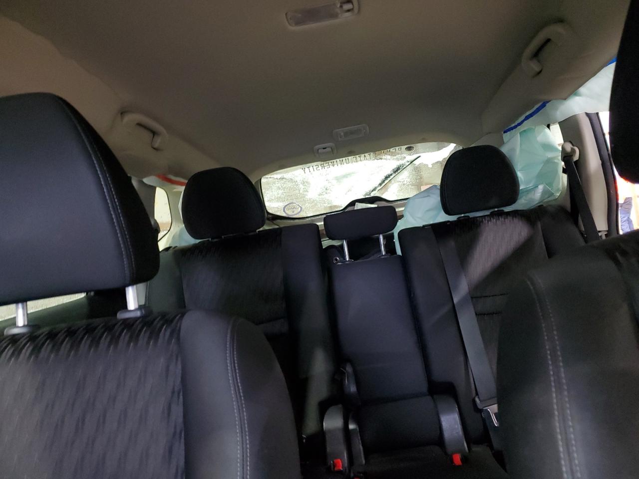 2019 Nissan Rogue - Image 10