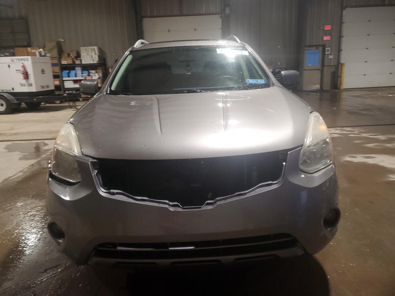 2013 Nissan Rogue - Image 5