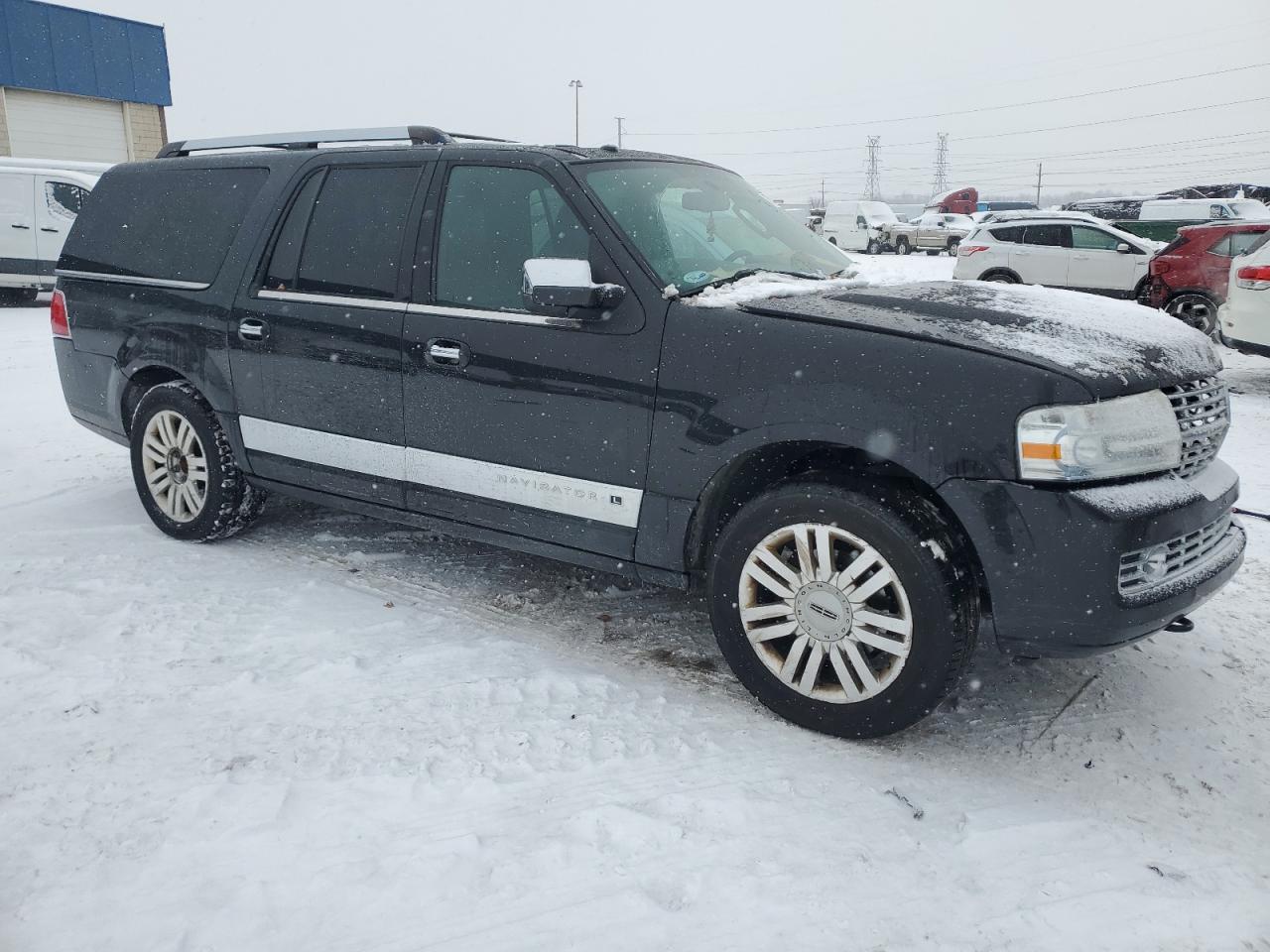 2014 Lincoln Navigator - Image 4