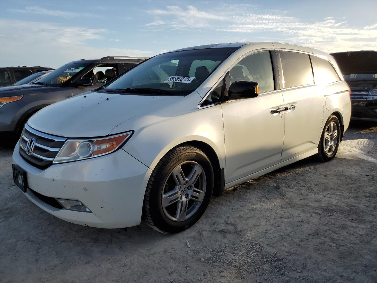 2013 Honda Odyssey - Image 1