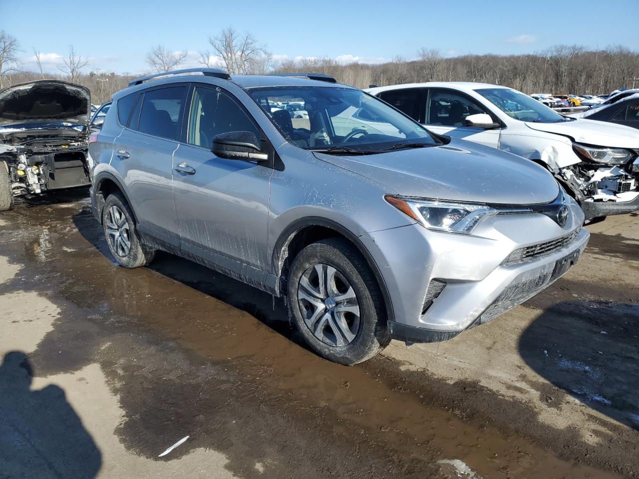 2018 Toyota RAV 4 - Image 4